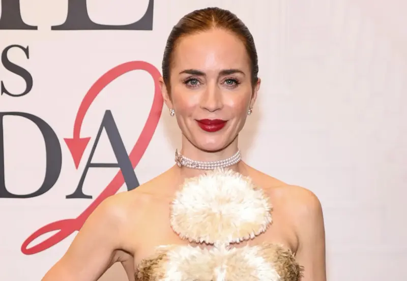 «Просто увольтесь»: совет миллионерши Блант взбесил обычных людей Эмили Блант, скандал, советы звезд, работа, деньги, Дьявол носит Prada, критика