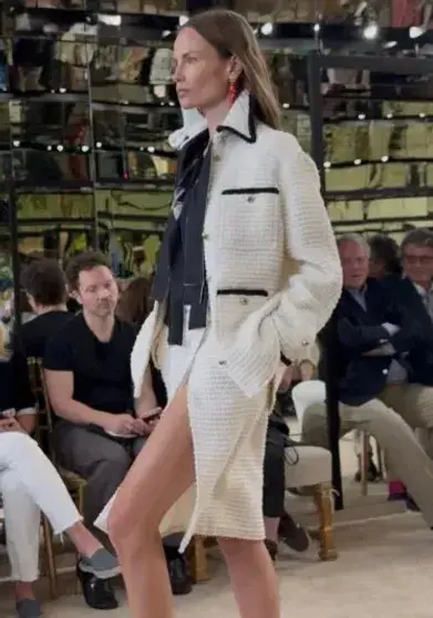 Сказка в Биаррице: Наташа Поли показала закулисье показа Chanel Наташа Поли, Chanel, показ мод, Биарриц, круизная коллекция, бэкстейдж, модели, Матье Блази, Анна Вьялицына