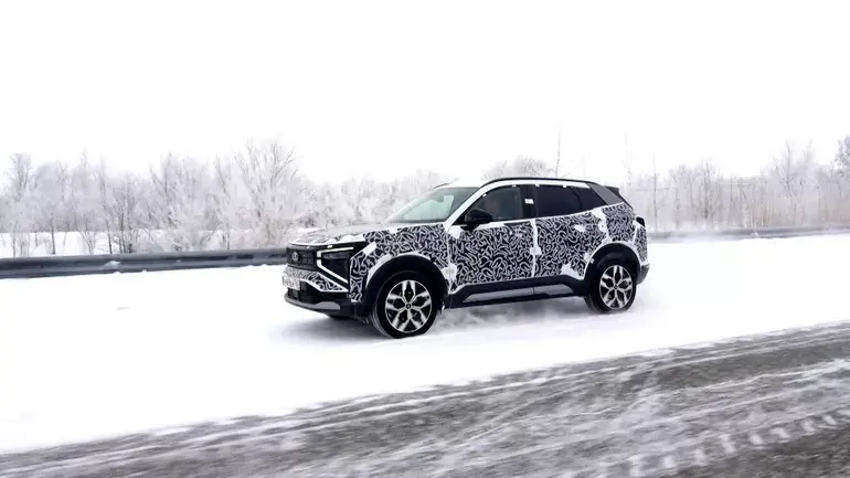 Пытки «Азимута»: Как новый кроссовер Lada готовили к суровой реальности Lada Azimut, АвтоВАЗ, кроссовер, испытания, краш-тест, климат, коррозия, безопасность, Евро-6, 2026
