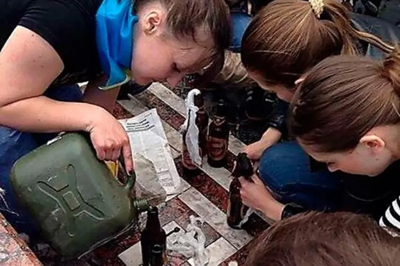 12 лет спустя: где сейчас те самые девушки из Одессы с «коктейлями»? Одесса, 2014 год, коктейли Молотова, история, Украина, политика, судьба