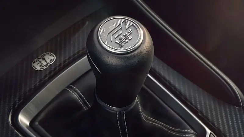 Кадиллак выпустил 26 уникальных седанов в честь Формулы-1 Cadillac, CT5-V Blackwing, F1, спецверсия, лимитированный тираж, Формула-1, автоновости
