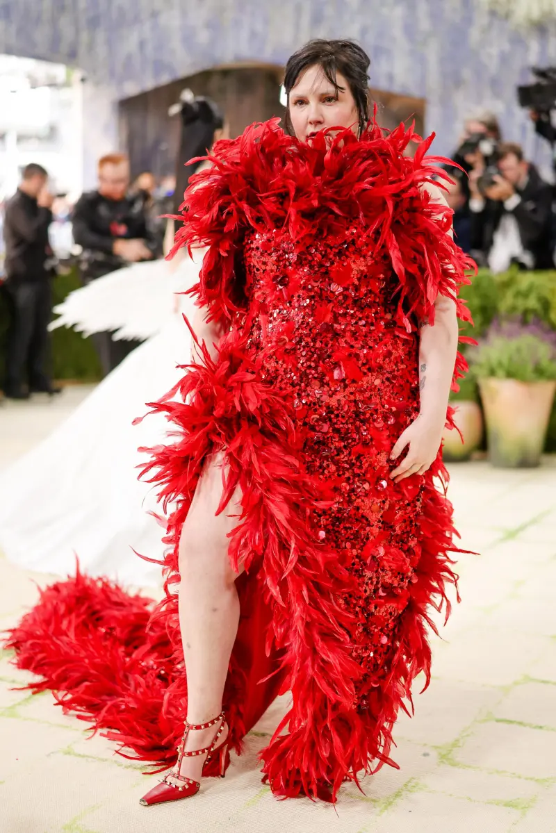 Скандальный бал: Met Gala-2026 и его самые странные образы Met Gala, мода, скандал, звезды, Джеф Безос, Хайди Клум, наряды