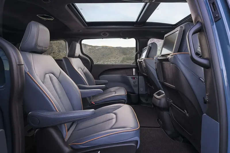 Chrysler скорректировал цены на обновлённый минивэн Pacifica Chrysler Pacifica, минивэн, цены на авто, рестайлинг, Stellantis, Pentastar, полный привод, 2026 год