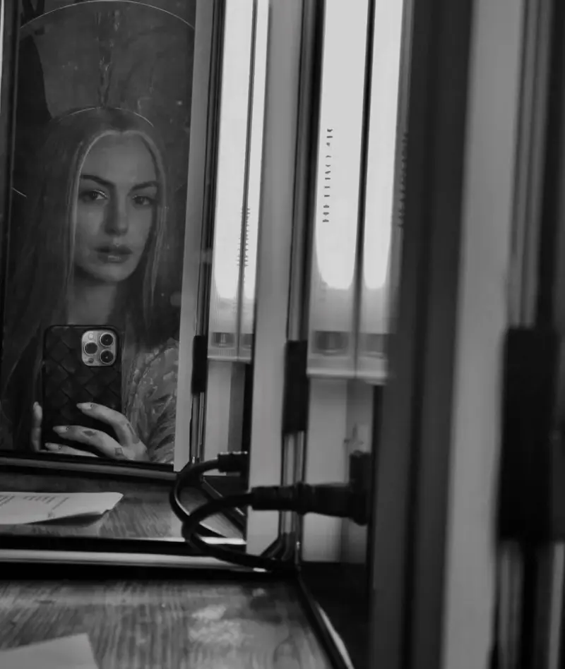 Красавицы из нового «Дьявола»: звезды сиквела на фото Дьявол носит Prada 2, Энн Хэтэуэй, Эмили Блант, Симон Эшли, Люси Лью, Хелен Джей Шен, кино, мода, актрисы