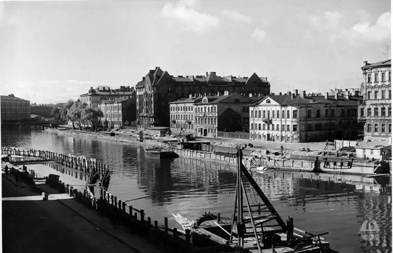 Ленинград накануне метро: прогулка по городу 1954 года