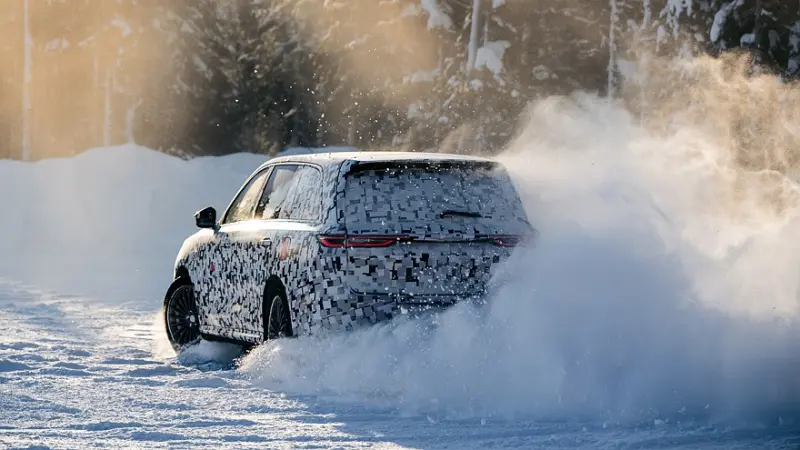 Wey V9X в РФ: известны подробности о «зимнем пакете» и результатах тестов Wey V9X, Great Wall Motor, GWM, гибридный кроссовер, российский рынок, новинка 2026, характеристики, зимний пакет, тест-драйв