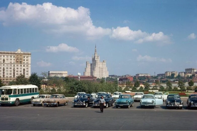 Путешествие во времени: Москва 60 лет назад и сейчас Москва, история, ретро, фото, сравнение, 1960, город, улицы