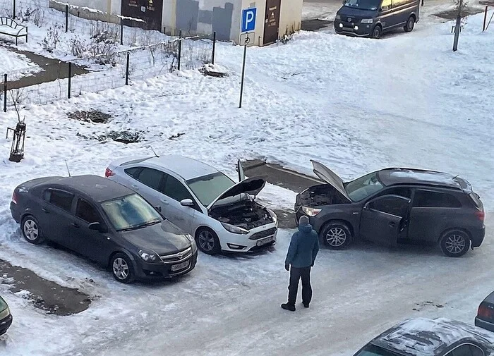 7 неочевидных причин, почему аккумулятор в машине умирает раньше срока аккумулятор, АКБ, неисправности, разряд, сульфатация, коррозия, электролит, автомобиль