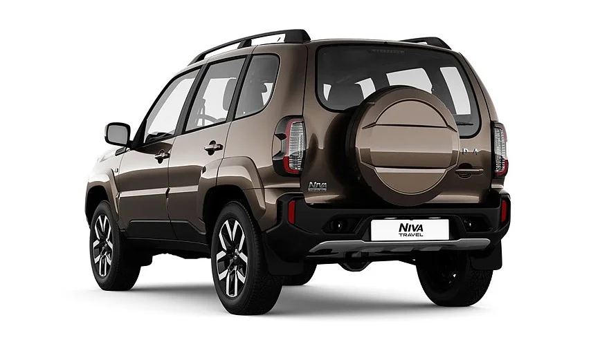 Кожаный салон для Niva Travel: лимитированная версия за 1,9 млн рублей Lada Niva Travel, спецверсия, натуральная кожа, АВТОВАЗ, внедорожник, лимитированная серия, цена, комплектация Техно, 2025