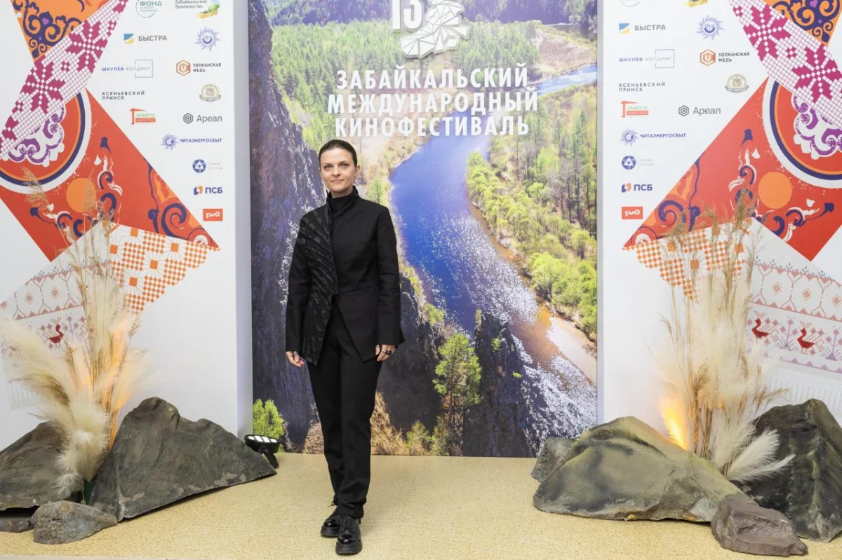 «Закусочная для соседей» взяла главный приз Забайкальского кинофестиваля Забайкальский кинофестиваль, ЗМКФ, Закусочная для соседей, Леон Ли, Мотыльки, Геля Станкевич, Чита, кино, победители, награды