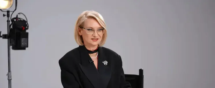 Эвелина Хромченко шокировала признанием об увольнении из-за любовницы начальника Эвелина Хромченко, L’Officiel, увольнение, Змиевцев, скандал, мода, интервью, Лаура Джугелия, Мария Невская