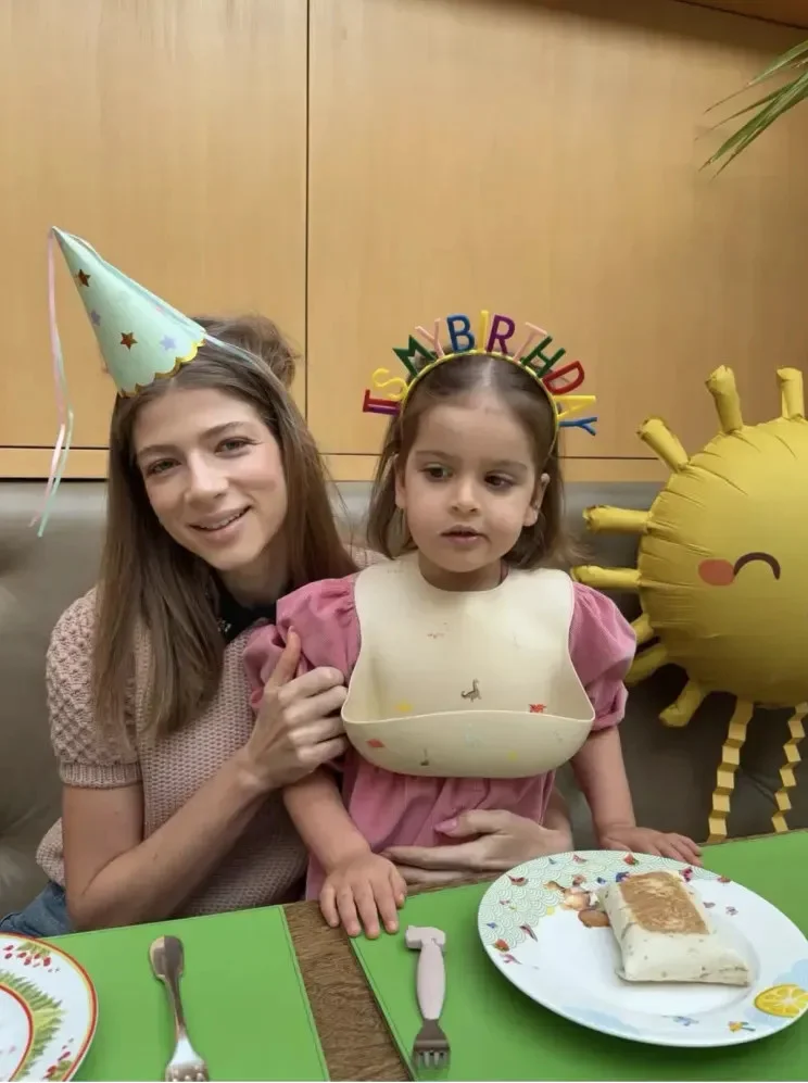 «Счастье — это семья»: Федук показал новые фото с дочерью и родителями Федук, семья, дочь, родители, Александра Новикова, фото, рэпер