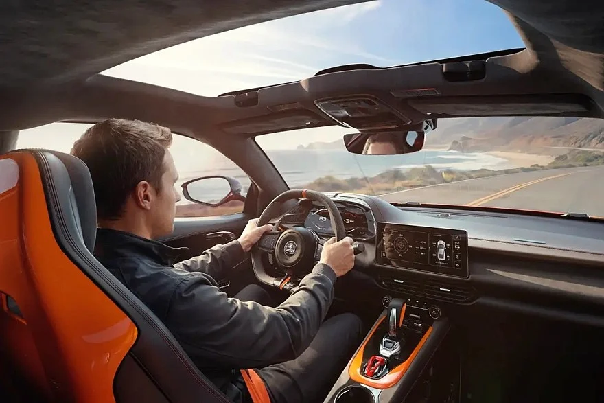 Lotus Emira 420 Sport: прощальный залп 420-сильного «четырехцилиндровика» от AMG Lotus, Lotus Emira, Mercedes-AMG, спорткар, новинки авто