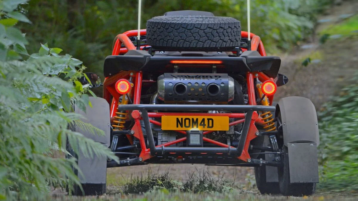 Ariel Nomad 2: Испытание на прочность на гравийных трассах WRC Ariel Nomad 2: Испытание на прочность на гравийных трассах WRC Ariel Nomad 2, внедорожник, ралли, испытания, надежность, проходимость, спорткар, Великобритания, WRC