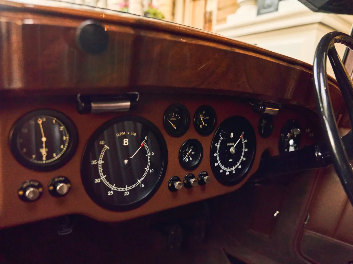 Знаменитый Bentley Blue Train выставили на аукцион — но это копия bentley, blue train, аукцион, реплика, ретромобиль, автомобиль