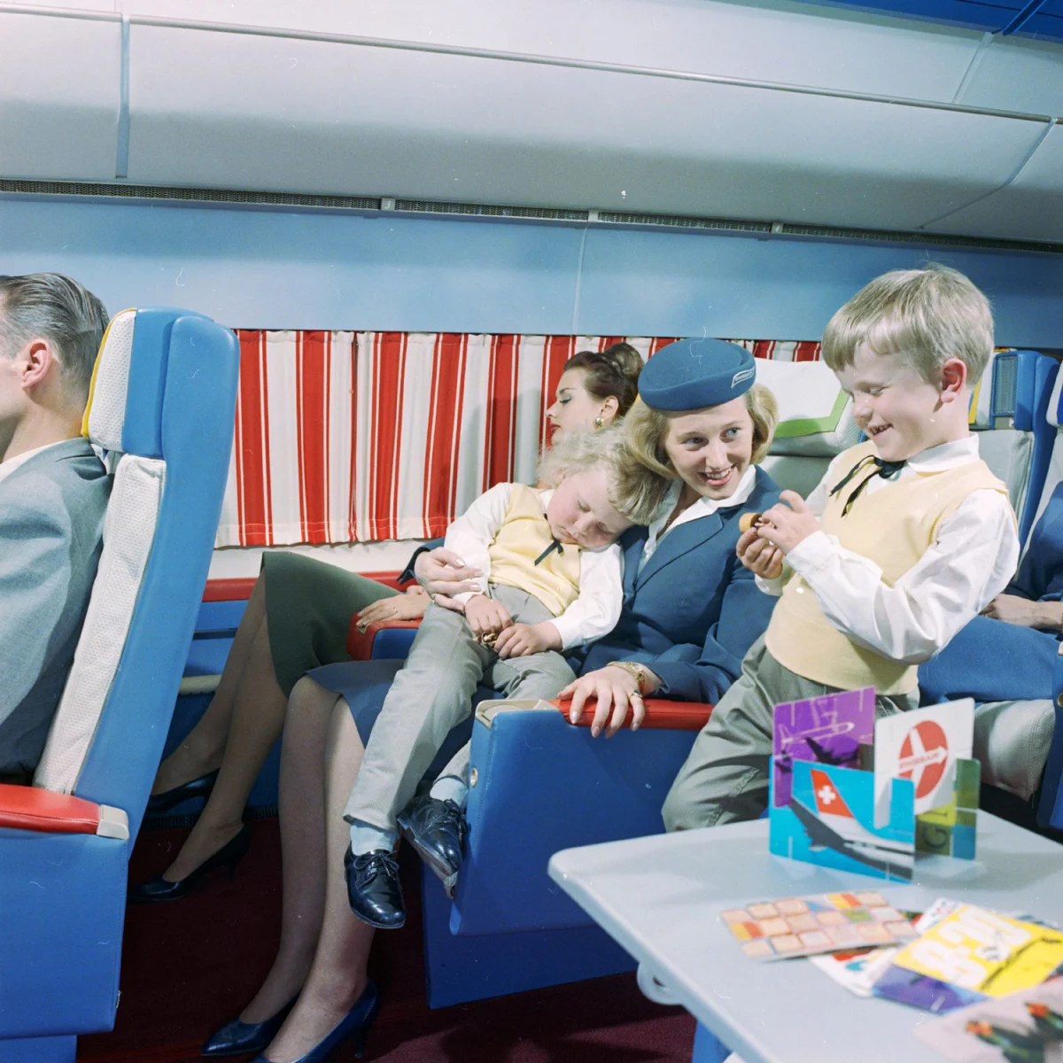 Золотая эра авиации: как выглядел бизнес-класс Swissair в 60-е swissair, 60-е, авиация, бизнес-класс, ретро, золотая эра, швейцария, архивные фото, путешествия