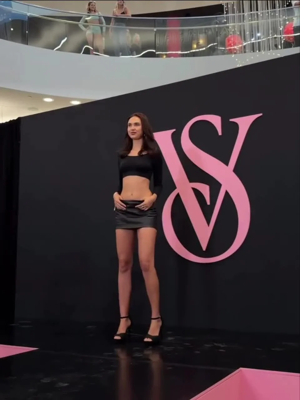 Новые ангелы Victoria's Secret: кто из россиянок покорит подиум Victoria's Secret, ангелы, кастинг, российские модели, Настя Swan, Эльвира Паудель, Саша Belair, Ирина Шейк, мода, бодипозитив