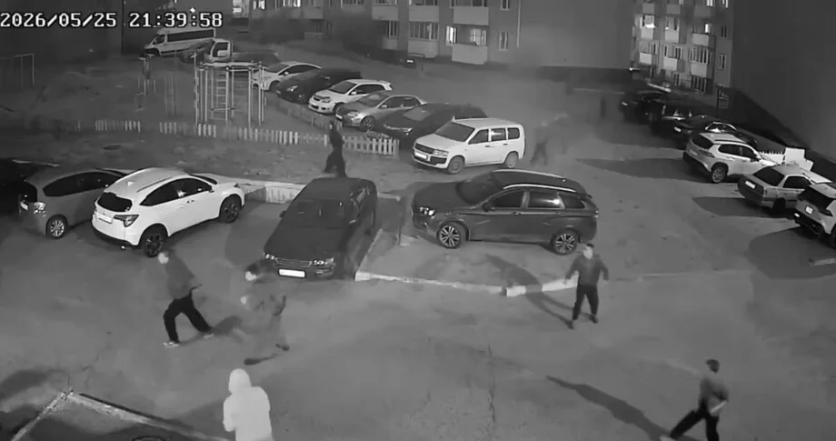 «Дай сигарету»: в Бурятии подростки закидали мужчину камнями