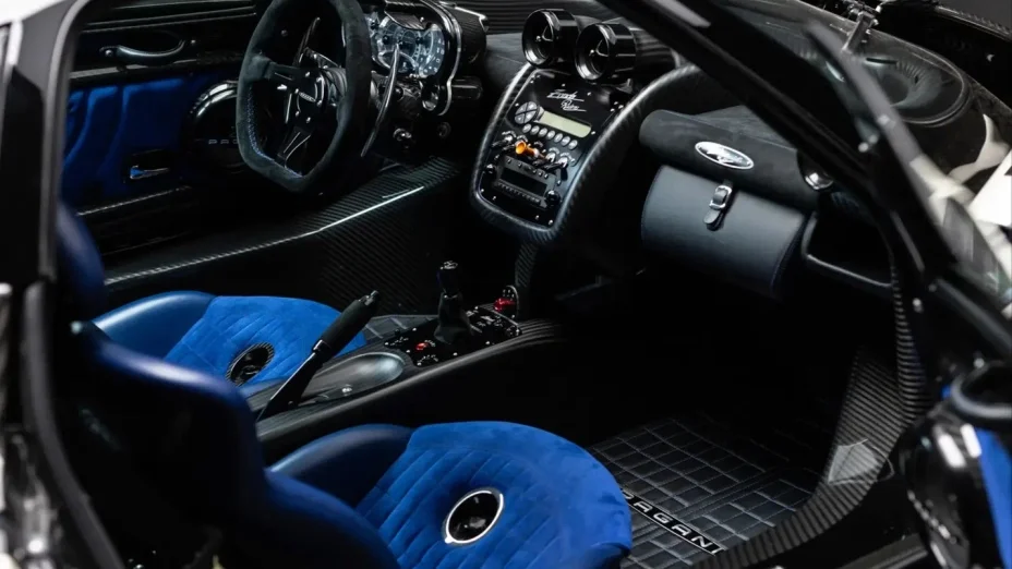 Цена на редкую Pagani Zonda взлетела до небес Pagani, Zonda, Riviera, аукцион, суперкар, авто, Абу-Даби