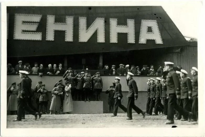 Живая история: 41 редкий снимок из СССР 1930 года Живая история: 41 редкий снимок из СССР 1930 года история, СССР, ретро, фотография, 1930-е, архив, культура, быт