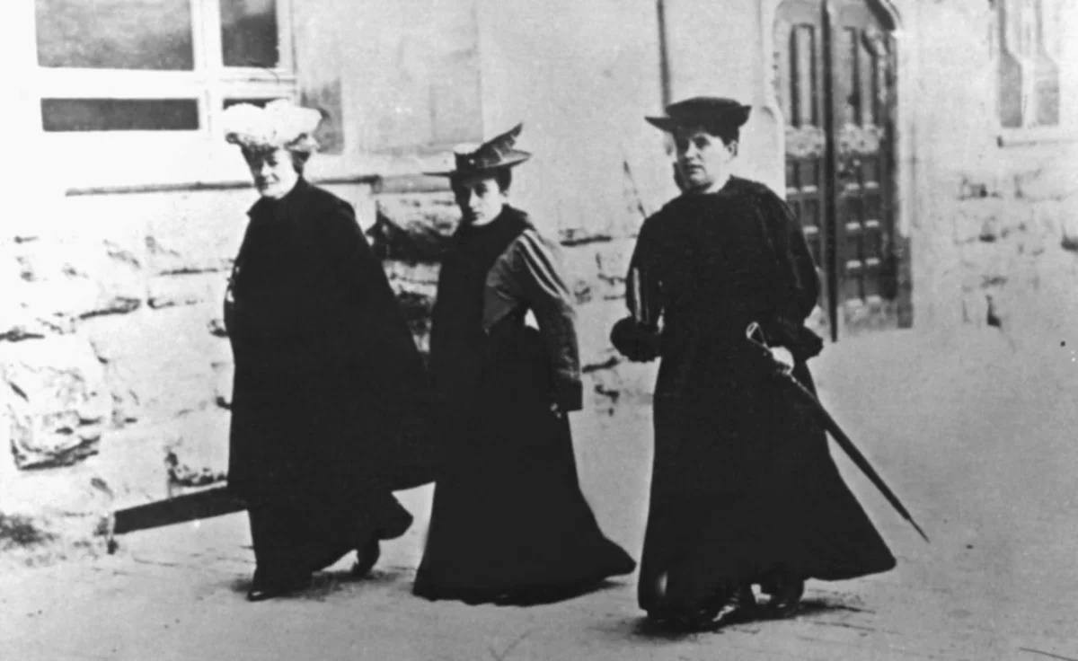 Взгляд в прошлое: 100 лет на исторических снимках история, фото, архив, ретро, подборка