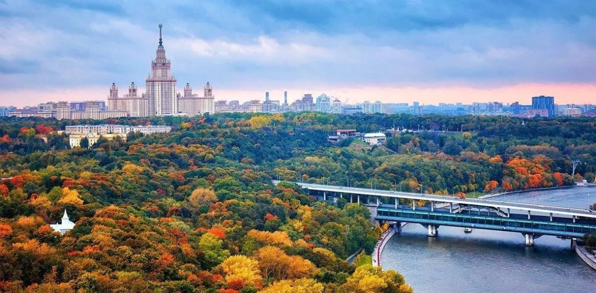 Московские прогулки: история в деталях Москва, история, архитектура, прогулки, старые фотографии, ГУМ, Красные ворота, Хамовники, Патриаршие пруды, Манеж