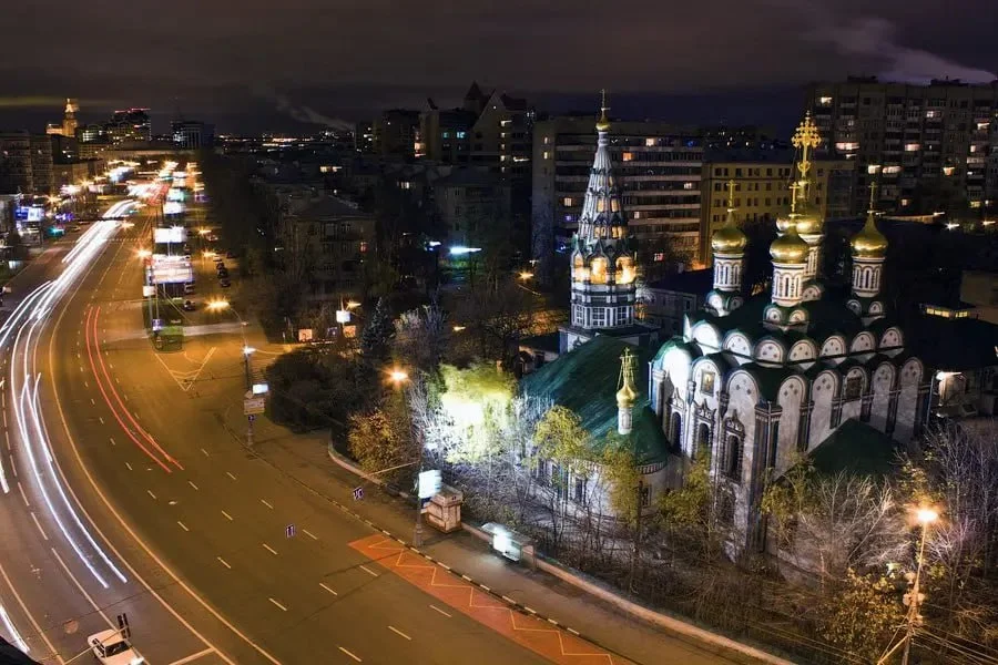 Московские прогулки: история в деталях Москва, история, архитектура, прогулки, старые фотографии, ГУМ, Красные ворота, Хамовники, Патриаршие пруды, Манеж