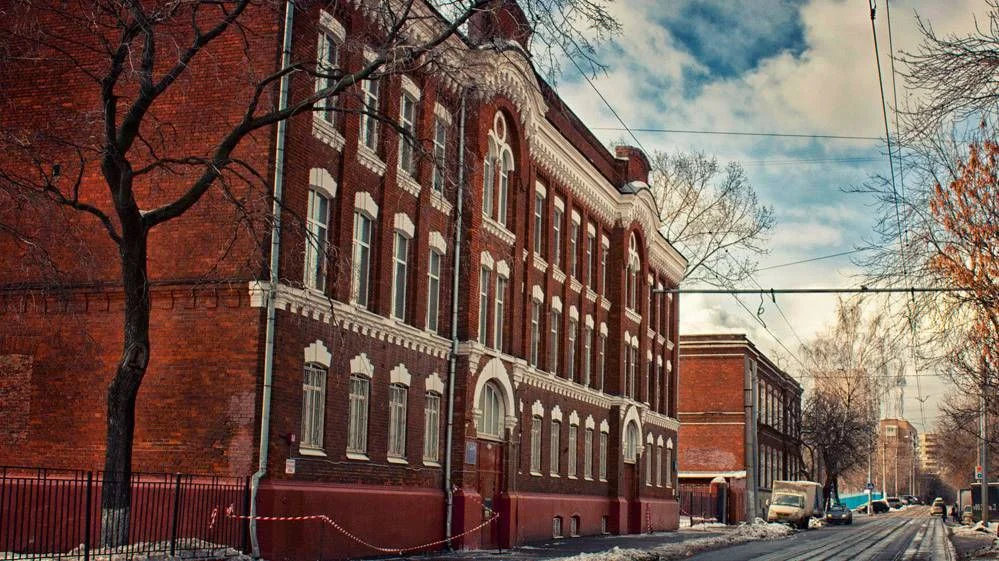 Московские прогулки: история в деталях Москва, история, архитектура, прогулки, старые фотографии, ГУМ, Красные ворота, Хамовники, Патриаршие пруды, Манеж