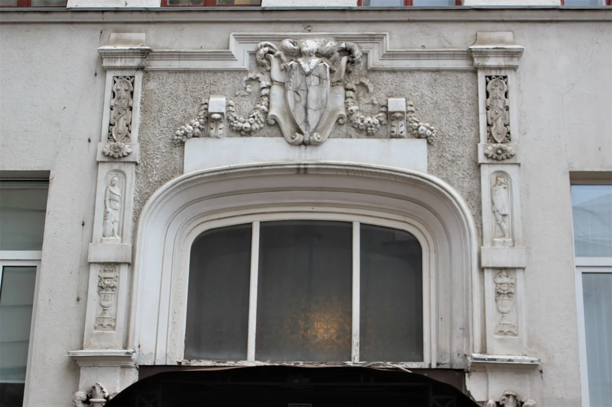 Московские прогулки: история в деталях Москва, история, архитектура, прогулки, старые фотографии, ГУМ, Красные ворота, Хамовники, Патриаршие пруды, Манеж