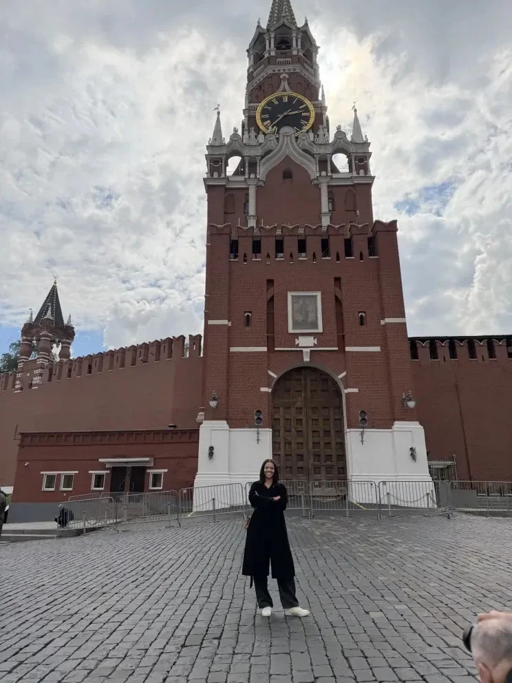 «Невероятно красивый город»: скандальная американская журналистка приехала в Москву и была поражена «Невероятно красивый город»: скандальная американская журналистка приехала в Москву и была поражена Кэндис Оуэнс, ПМЭФ-2026, Москва, скандал, журналистика, США, консерватор