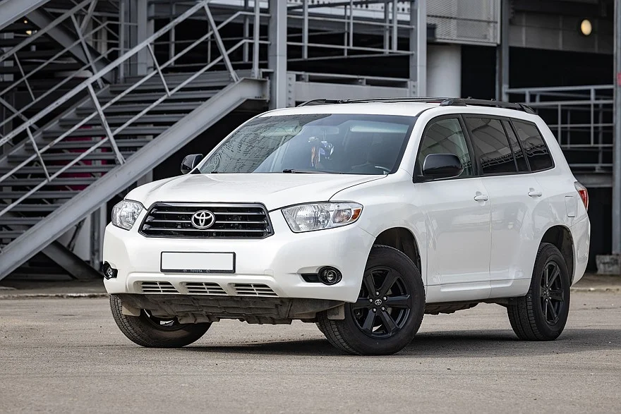 Toyota Highlander II (XU40): что скрывает внешний лоск