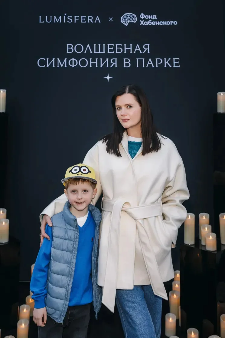 18 лет добра: звездные гости на юбилее фонда Константина Хабенского Константин Хабенский, Софья Эрнст, Марина Кравец, благотворительность, светская хроника