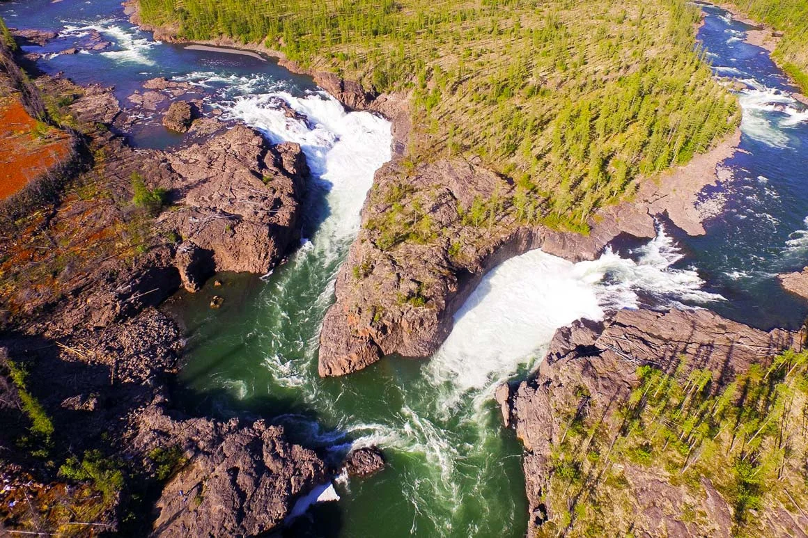 Большой Курейский — самый мощный водопад в России водопад, плато Путорана, Красноярский край, природа, туризм, Норильск