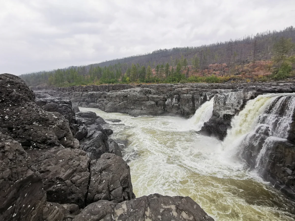 Большой Курейский — самый мощный водопад в России водопад, плато Путорана, Красноярский край, природа, туризм, Норильск