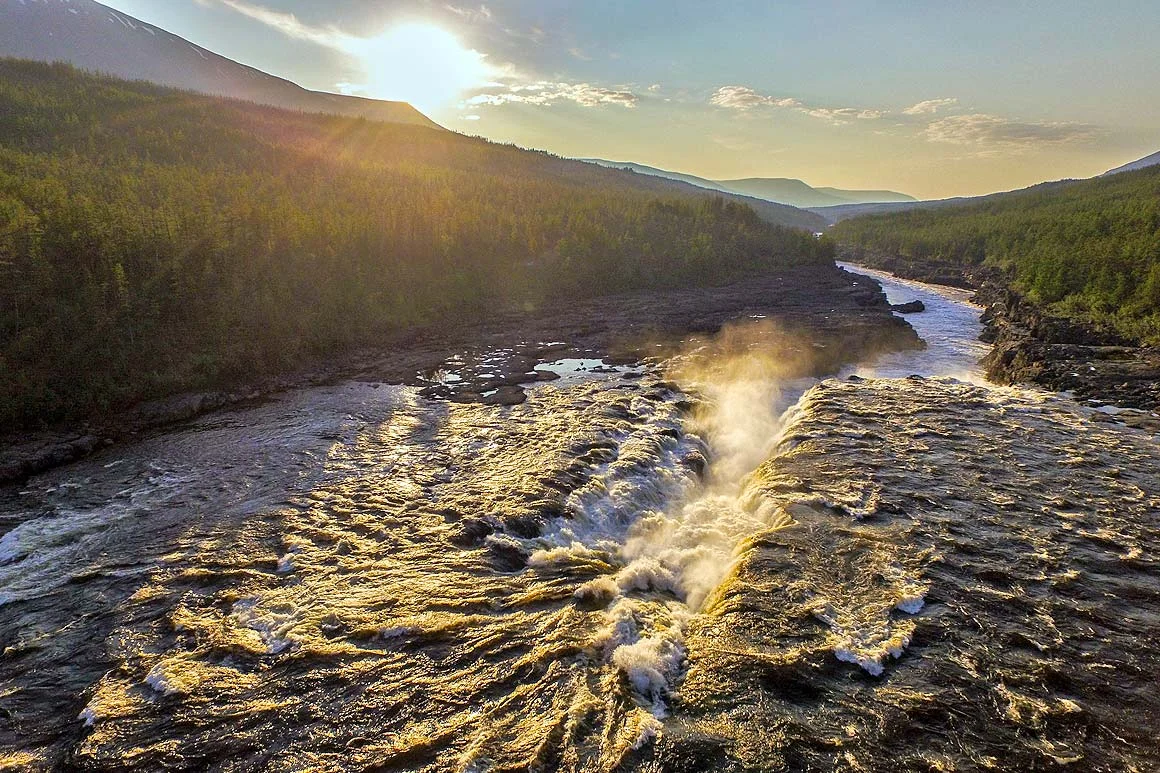Большой Курейский — самый мощный водопад в России водопад, плато Путорана, Красноярский край, природа, туризм, Норильск