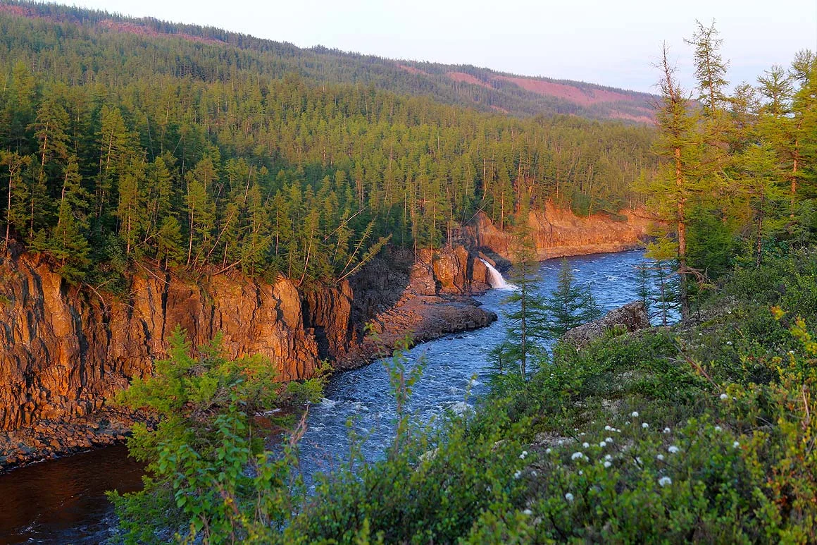 Большой Курейский — самый мощный водопад в России водопад, плато Путорана, Красноярский край, природа, туризм, Норильск