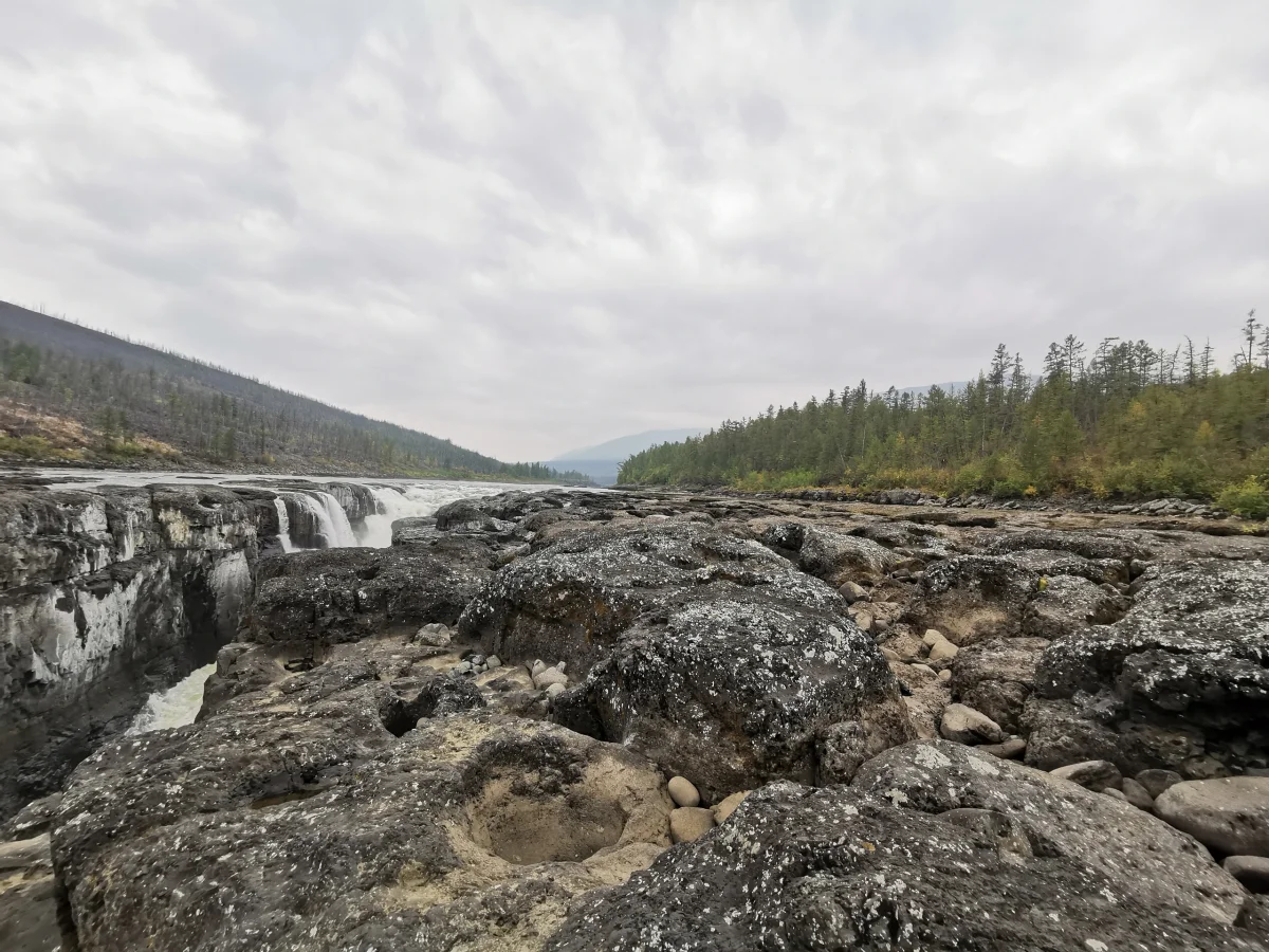 Большой Курейский — самый мощный водопад в России водопад, плато Путорана, Красноярский край, природа, туризм, Норильск