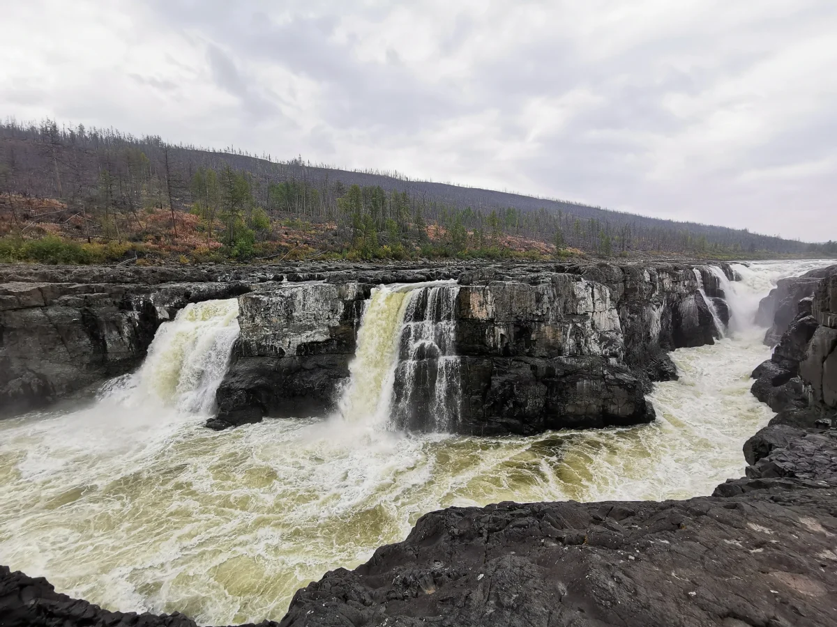 Большой Курейский — самый мощный водопад в России водопад, плато Путорана, Красноярский край, природа, туризм, Норильск