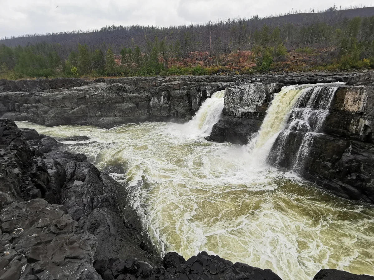 Большой Курейский — самый мощный водопад в России водопад, плато Путорана, Красноярский край, природа, туризм, Норильск