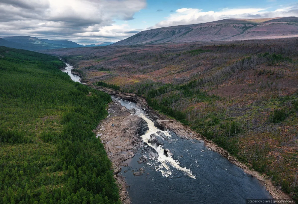 Большой Курейский — самый мощный водопад в России водопад, плато Путорана, Красноярский край, природа, туризм, Норильск