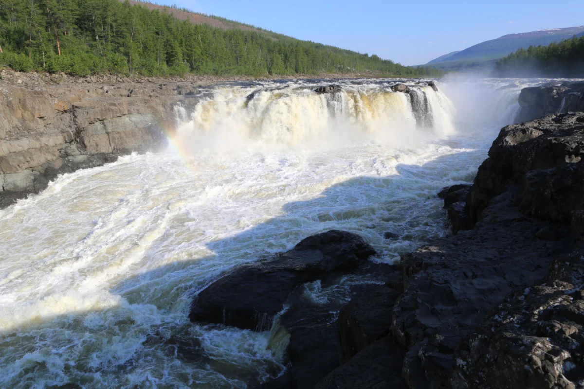 Большой Курейский — самый мощный водопад в России водопад, плато Путорана, Красноярский край, природа, туризм, Норильск