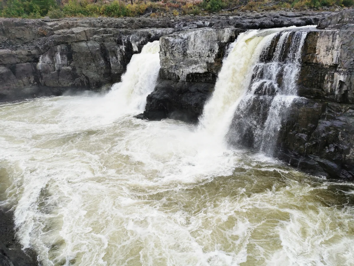 Большой Курейский — самый мощный водопад в России водопад, плато Путорана, Красноярский край, природа, туризм, Норильск