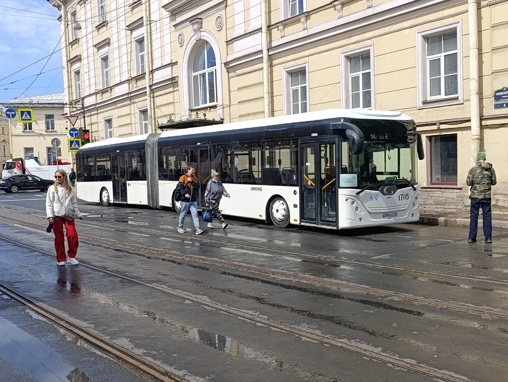 Парад ретро-транспорта 2026 в Петербурге: уникальные экспонаты ретро-транспорт, парад, Санкт-Петербург, автобусы, трамваи, троллейбусы, старые автомобили, 2026