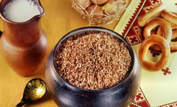 Продуктовая тоска: что из привычной еды ищут русские за границей