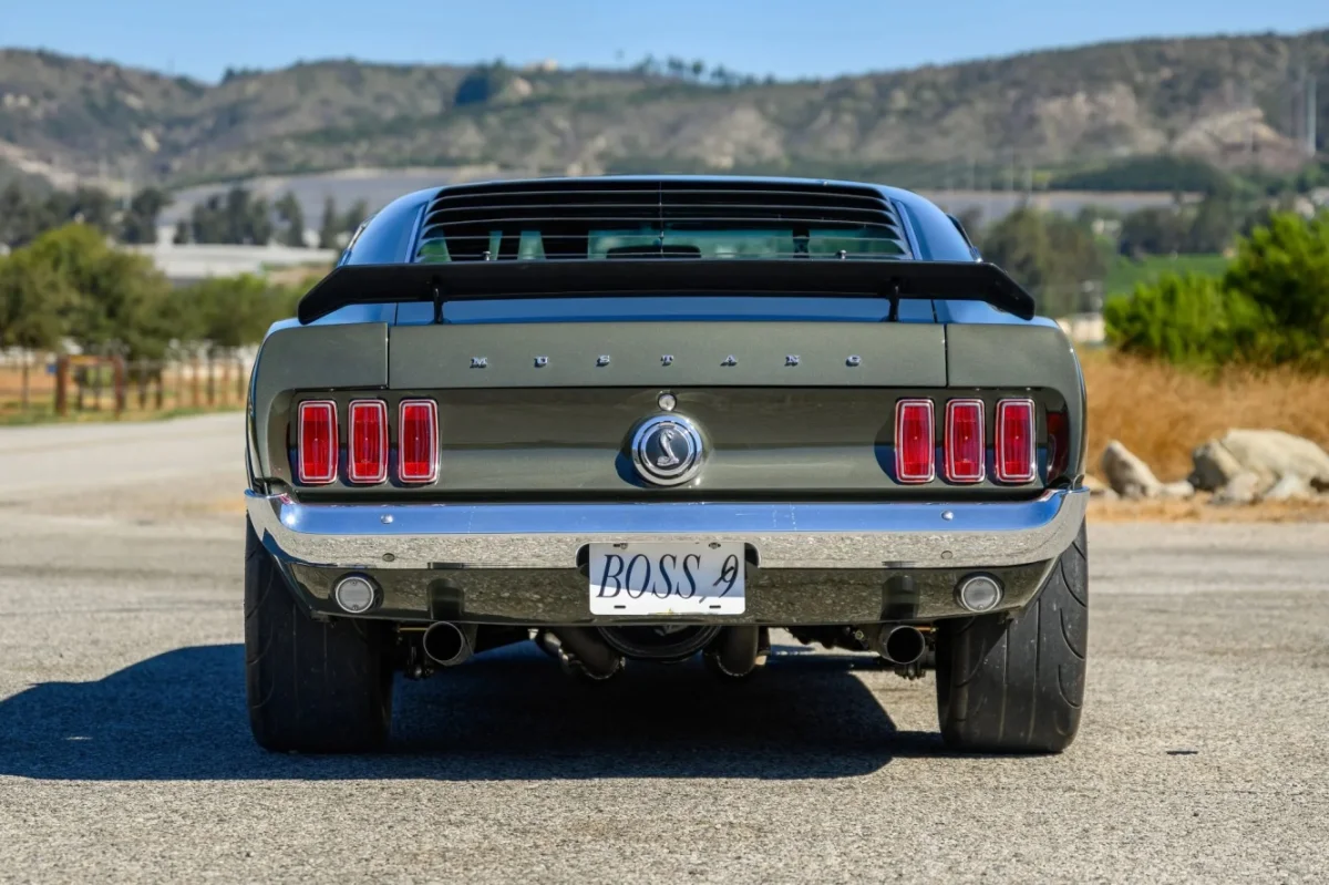 Ford Mustang 1969 с 1062-сильным мотором: монстр на аукционе Ford Mustang, Boss 429, 1969, маслкар, аукцион, 9.8 литров, 1062 л.с., ретро, NASCAR, тюнинг