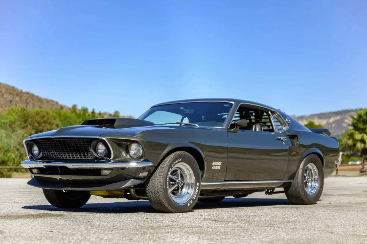 Ford Mustang 1969 с 1062-сильным мотором: монстр на аукционе Ford Mustang, Boss 429, 1969, маслкар, аукцион, 9.8 литров, 1062 л.с., ретро, NASCAR, тюнинг