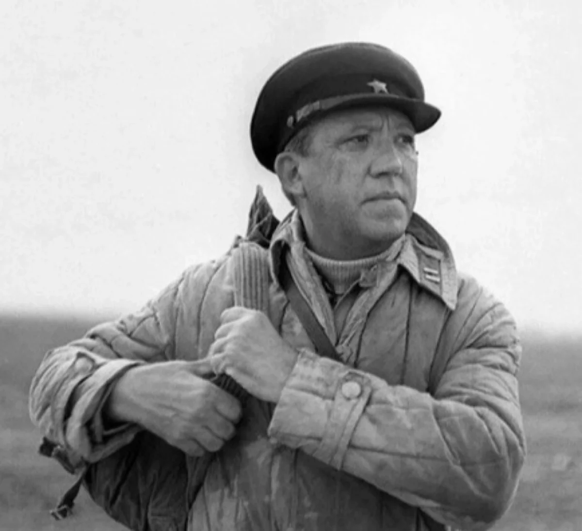 Последний анекдот Юрия Никулина: История великого клоуна, ушедшего на своих ногах Последний анекдот Юрия Никулина: История великого клоуна, ушедшего на своих ногах Юрий Никулин, клоун, цирк, советское кино, Бриллиантовая рука, Балбес, Великая Отечественная война, биография, смерть, последний анекдот