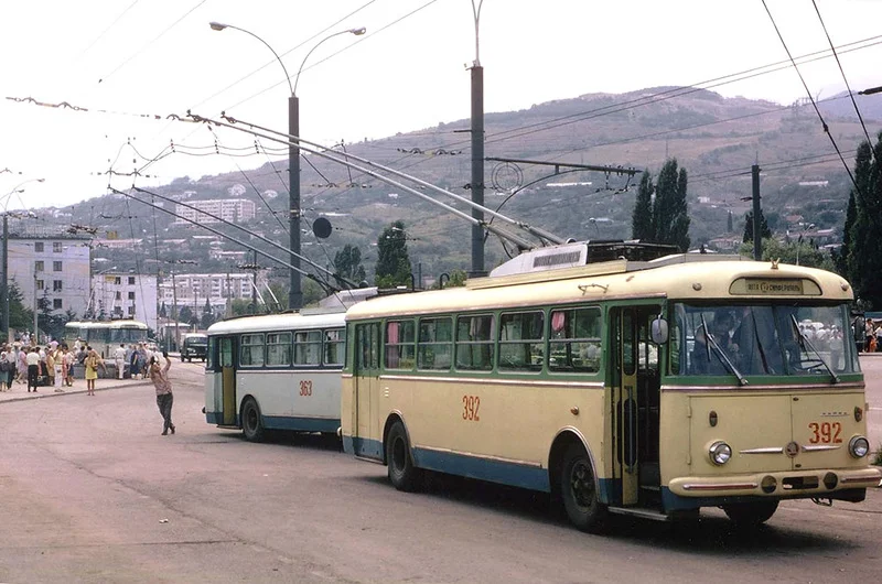 На троллейбусе в Ялту: 10 архивных кадров легендарного маршрута 1973 года троллейбус, симферополь, ялта, крым, 1973, ссср, шкода 9тр, алушта