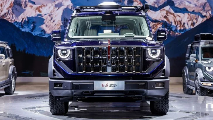 Первый рамный внедорожник Hongqi: 843 силы и автопилот от Huawei Первый рамный внедорожник Hongqi: 843 силы и автопилот от Huawei Hongqi, G919, внедорожник, гибрид, Huawei, рамный, новинка, Китай, SUV, премиум