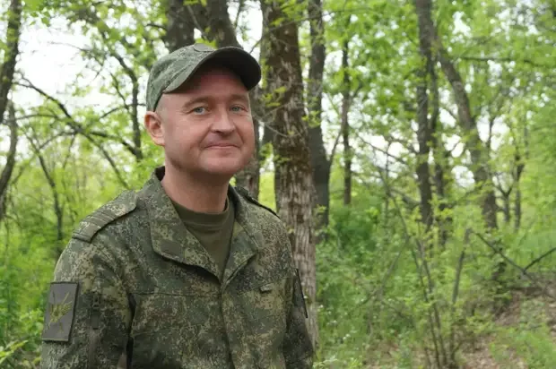 Герои нашего времени: 30 историй мужества на передовой Герои нашего времени: 30 историй мужества на передовой СВО, герои, Россия, армия, подвиг, мужество, спецоперация, Украина, Донбасс, военные